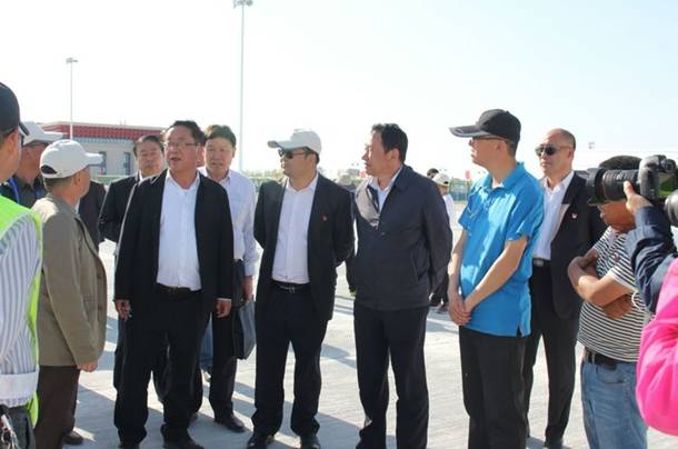 //static2.ivwen.com/users/9857553/3371c3376f0d413486294422b920acf4.jpg-mobile